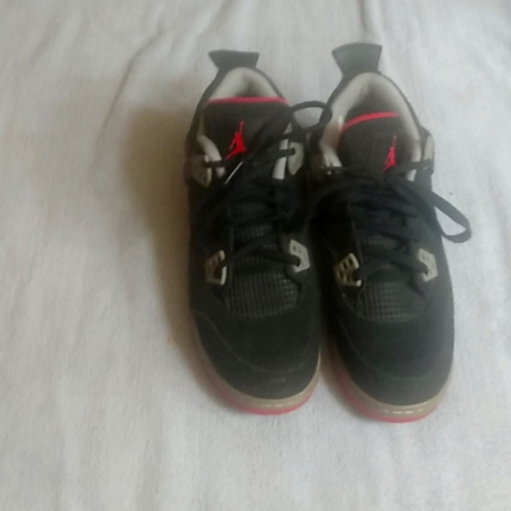Jordan 4